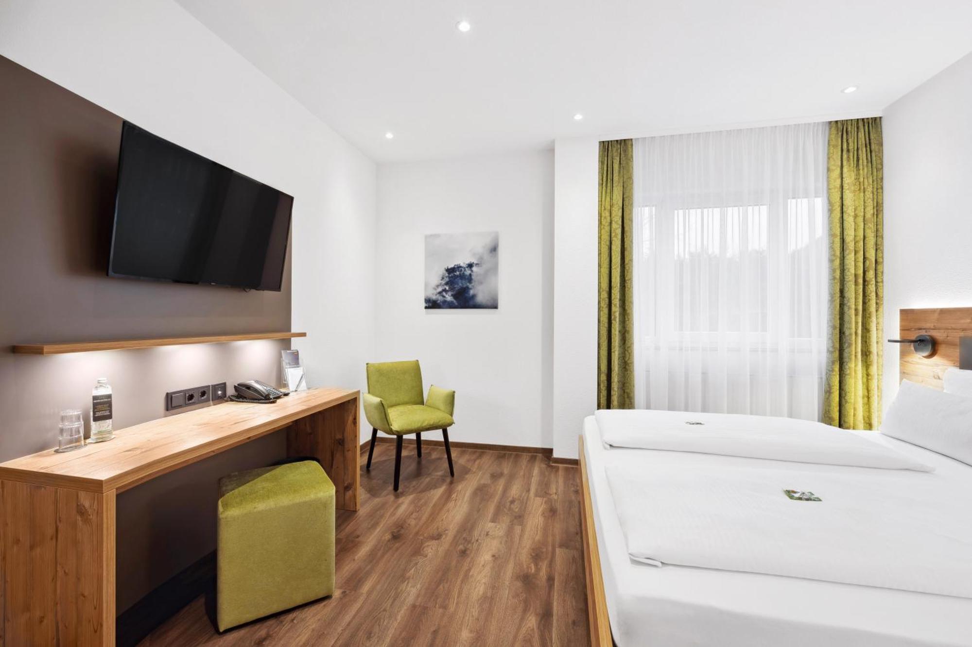 Hotel Zeppelin Laupheim Eksteriør billede